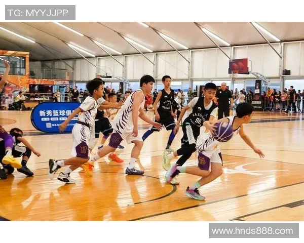 西安篮球队的团队协作揭秘：如何在赛场上实现完美配合与默契合作