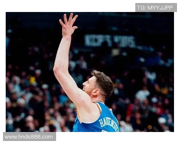 尼克斯重建新篇章年轻球员崭露头角球队未来值得期待